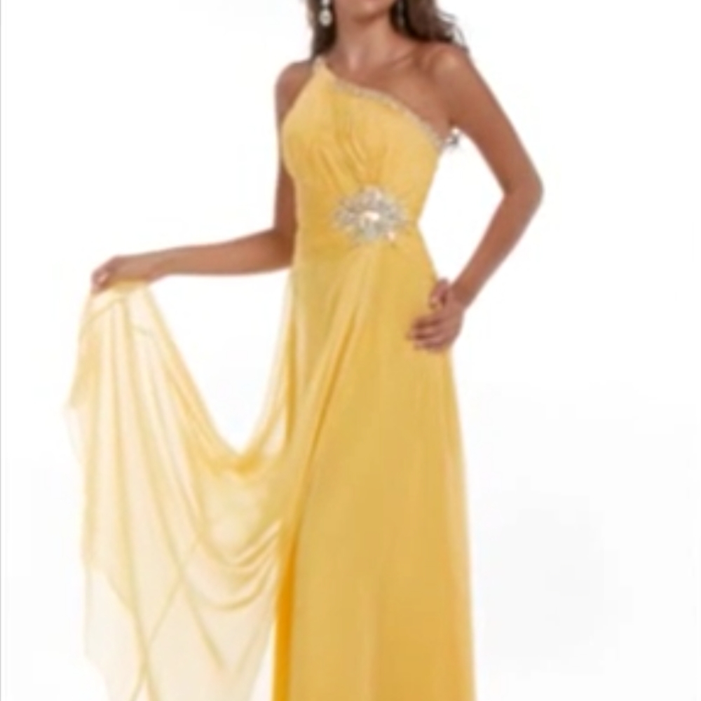 Party Time Formals/Rachel Allan Size 16 Elegant Yellow One-Shoulder Gown